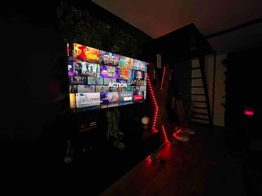 Red Love-Room / Balneo & Plus ! Souppes-sur-Loing ภายนอก รูปภาพ